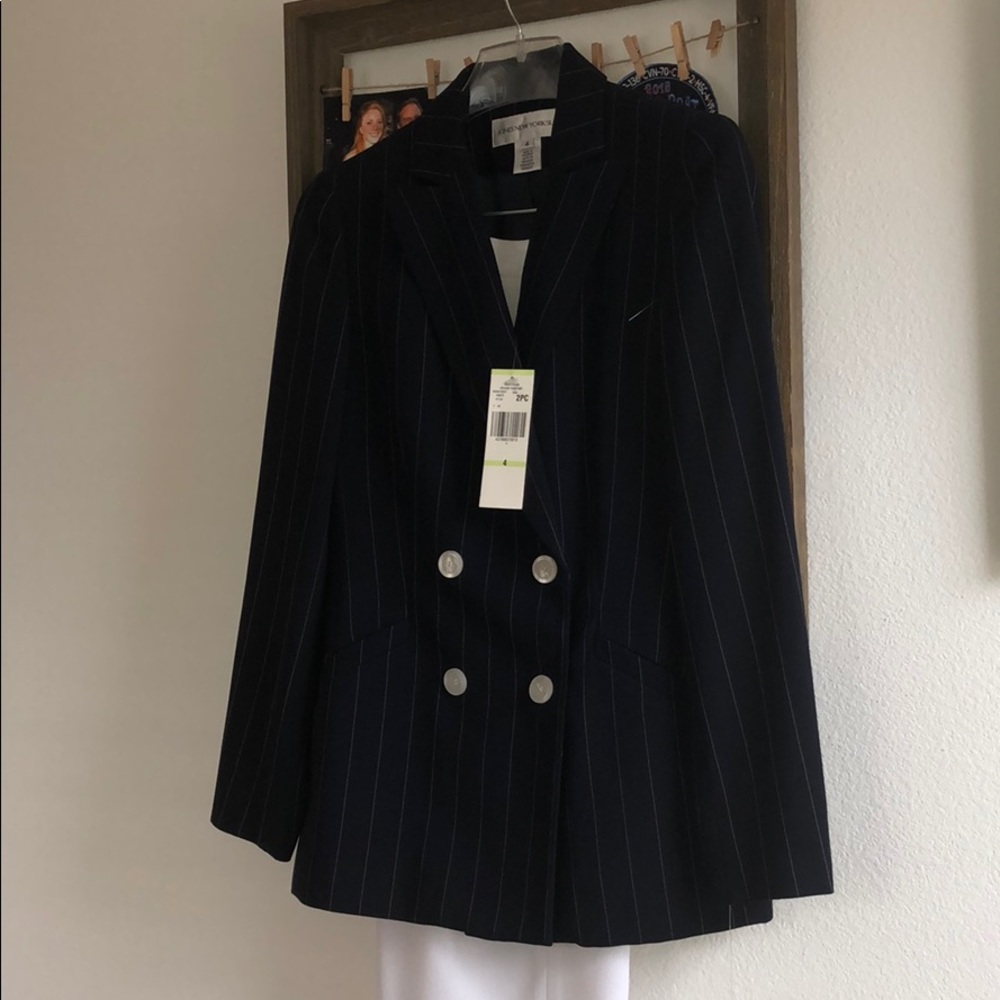 Jones New York 2pc Nautical Pinstripe Suit!!!!